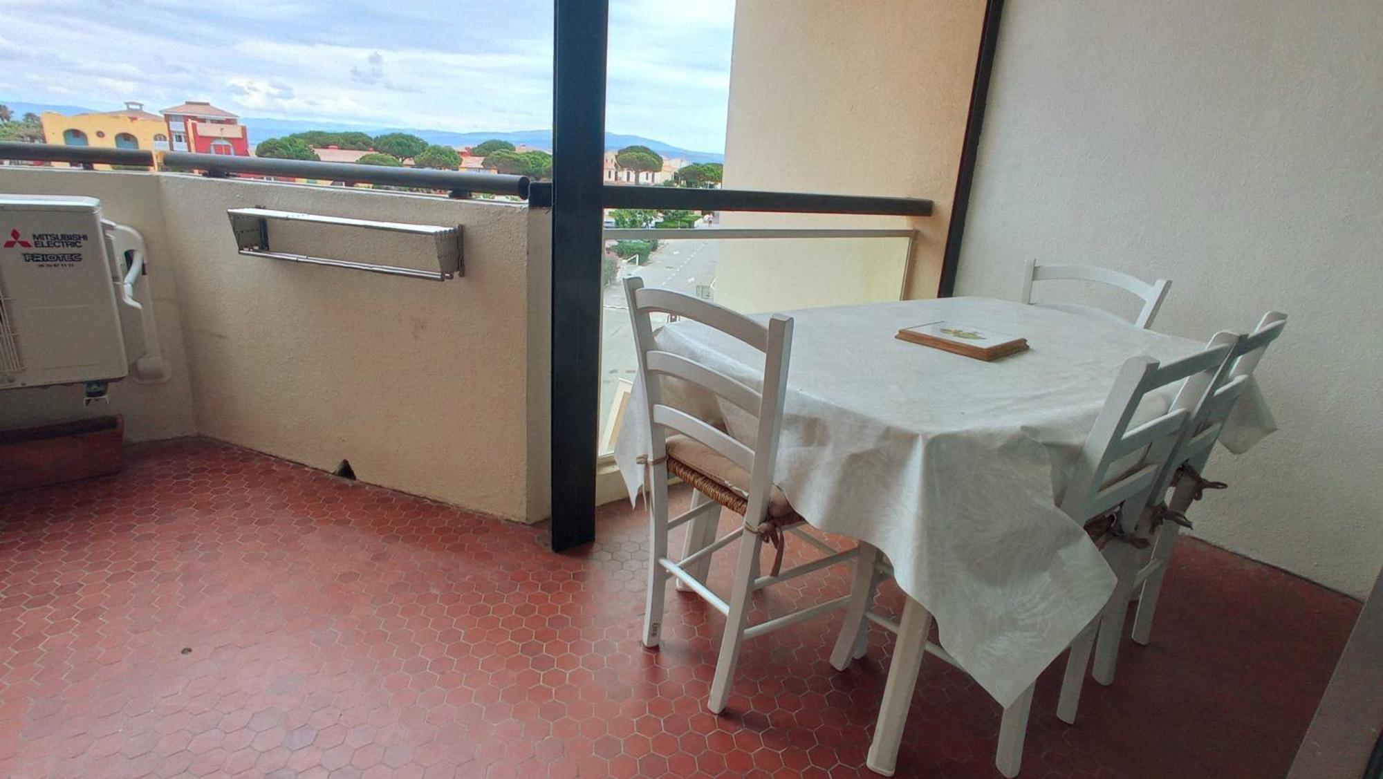 Appartement A 5Mn De La Mer Et Du Village De Noel - Draps Et Serviettes Non Fournis Ле-Баркарес Екстер'єр фото